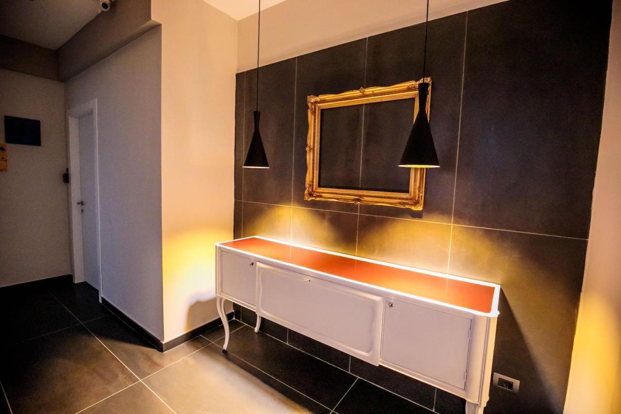 Medusa Cilea Guest House Наполи Екстериор снимка