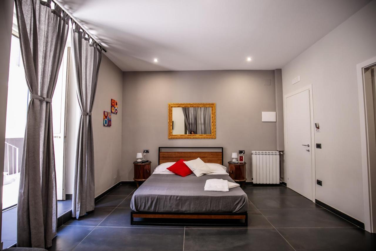 Medusa Cilea Guest House Наполи Екстериор снимка