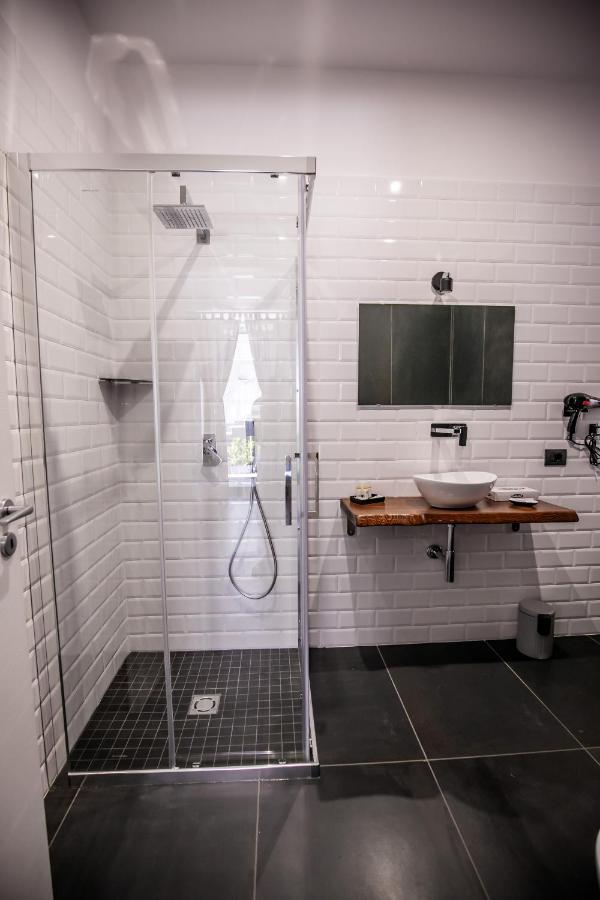 Medusa Cilea Guest House Наполи Екстериор снимка