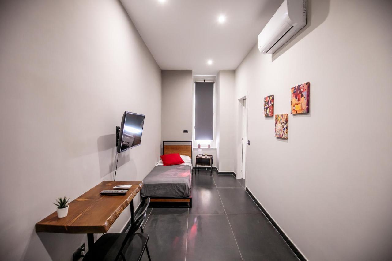 Medusa Cilea Guest House Наполи Екстериор снимка